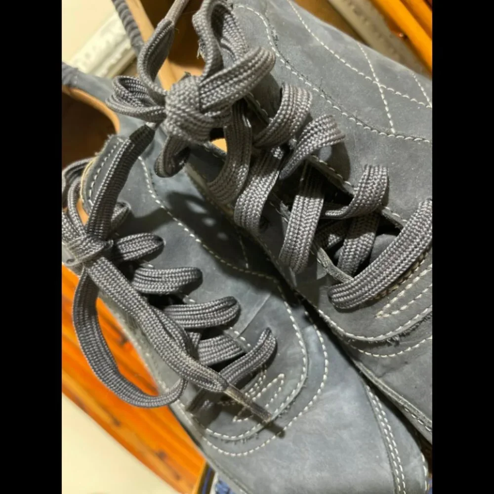 Clark Blue Suede shoes - Picture 2 of 8